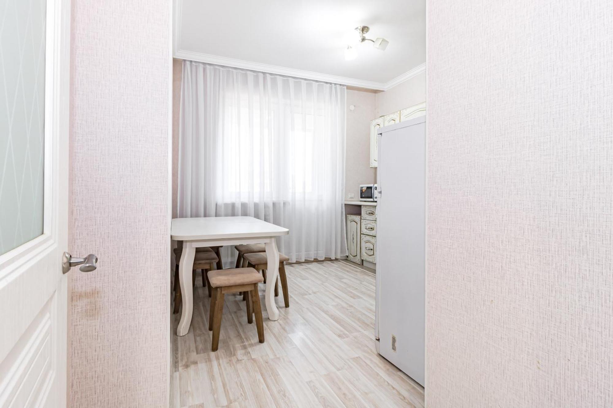 אסטנה Apartments 7 Я-14 מראה חיצוני תמונה